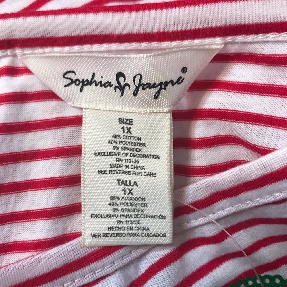 🎄Christmas Tee🎄 - Picture 6 of 6